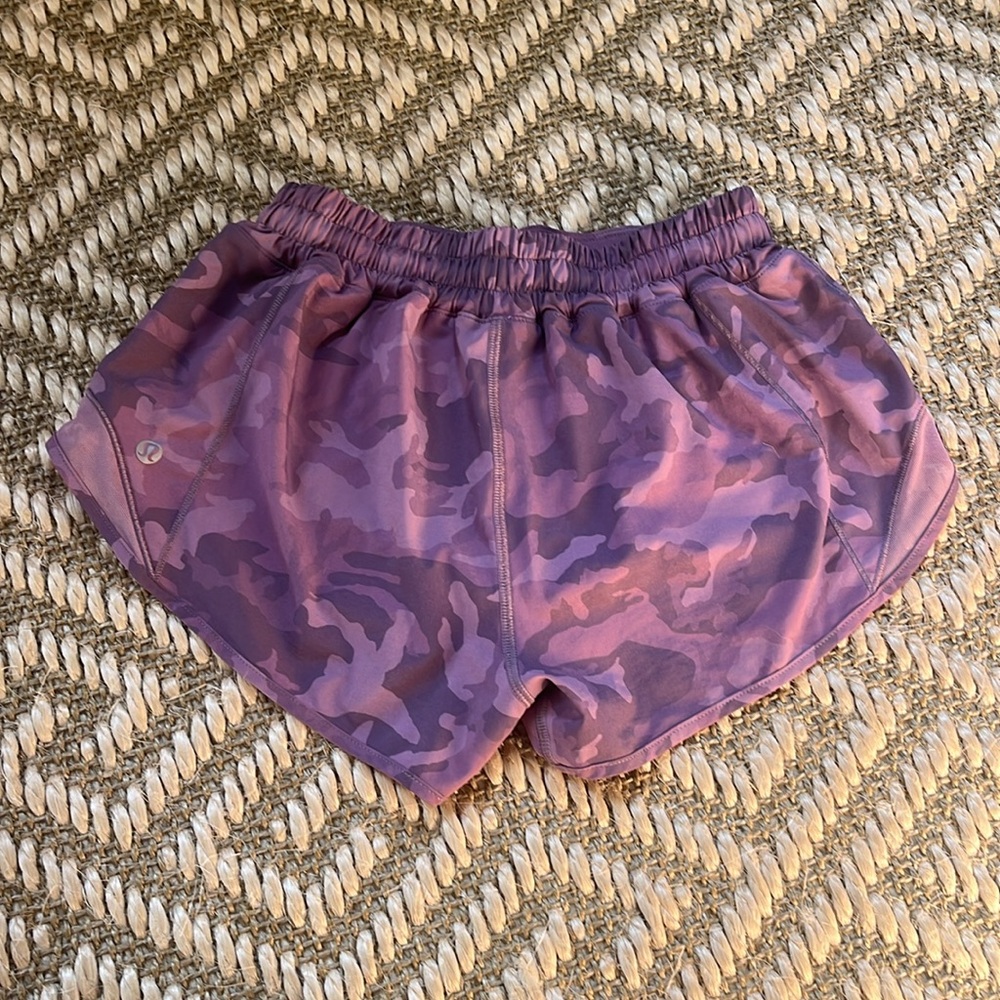 NWOT Lululemon Purple Camo Hotty Hot Shorts - Picture 2 of 3